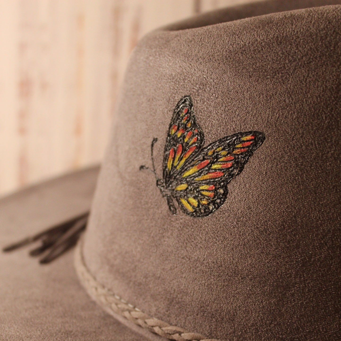 Grey Vegan Suede Hat with Roses, Wildflowers & Butterflies – Hand-burned and Painted Design